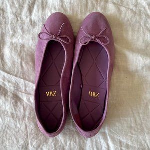 Zara Purple Leather Ballet Flats with Bow Detail. Size 11 (EU 42)